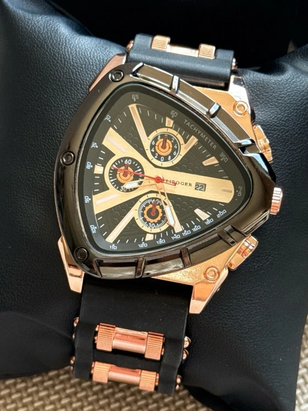Stylish Luxury Mens Watch🔥🔥🔥🔥